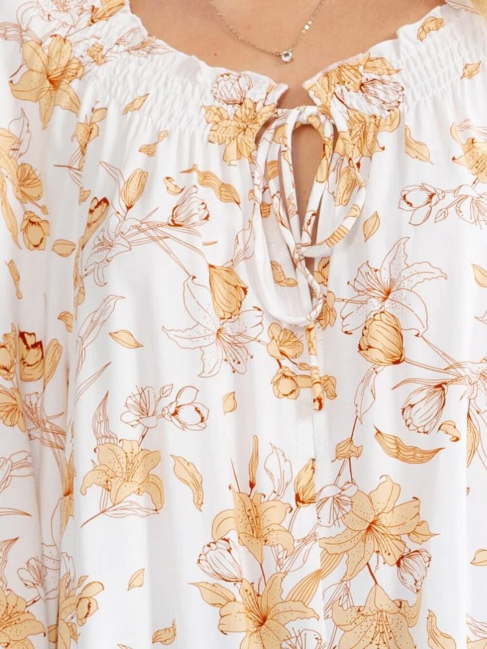 LONG SLEEVE V-NECK FLORAL BLOUSE SOFT - Picture 3 of 3